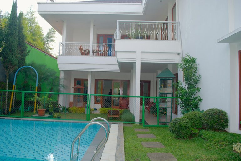 10 Villa Murah Di Bandung Untuk Liburan Terbaik (Mulai 200 Ribuan)