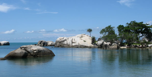 10 Rekomendasi Tempat Wisata di Belitung Paling Indah - Tripcetera