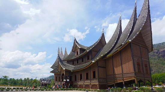  Rumah  Gadang  Fakta Sejarah  Rumah  Adat Minangkabau