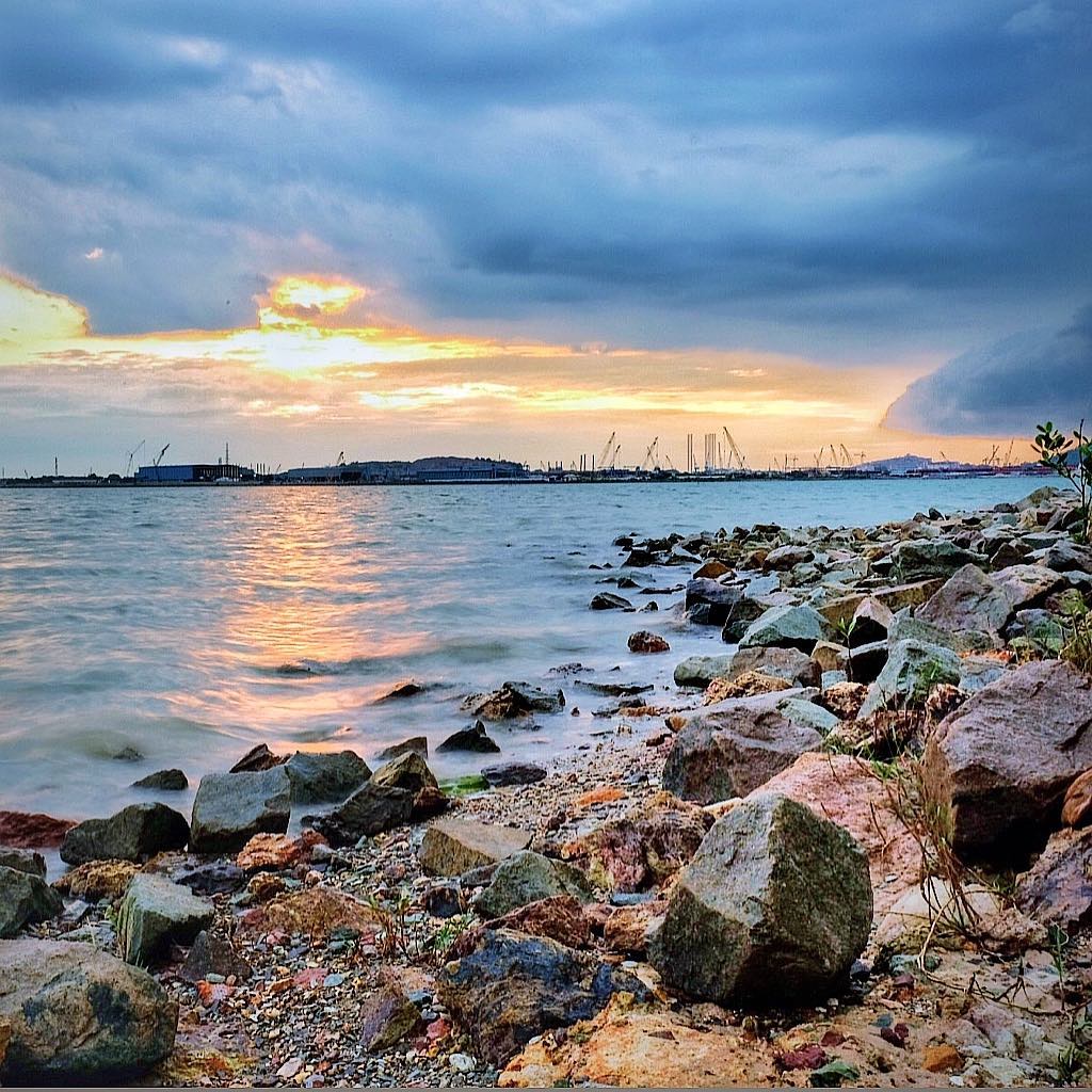 marina beach batam