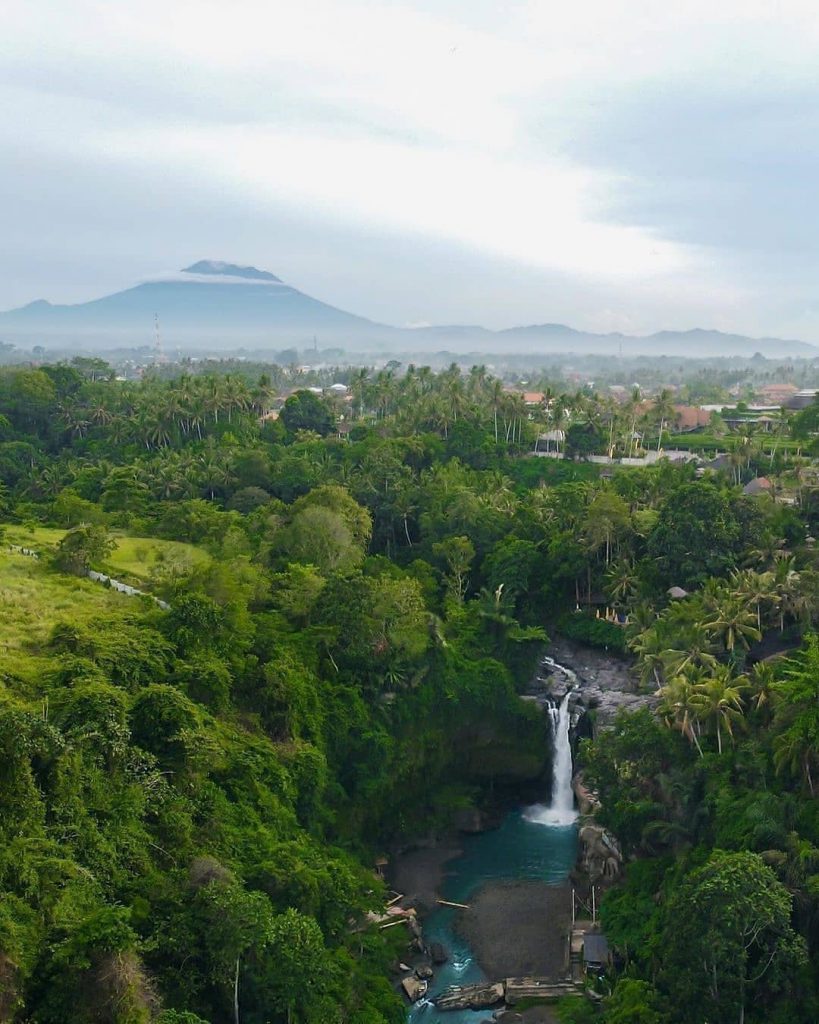 Tegenungan ubud Waterfall