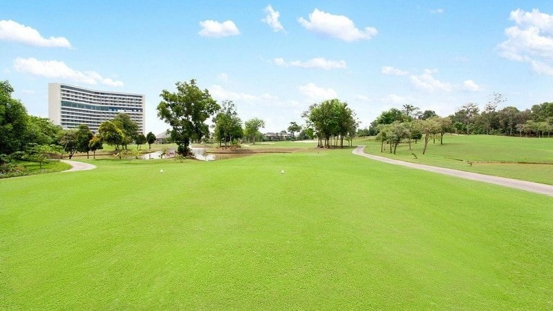 Padang Golf Sukajadi